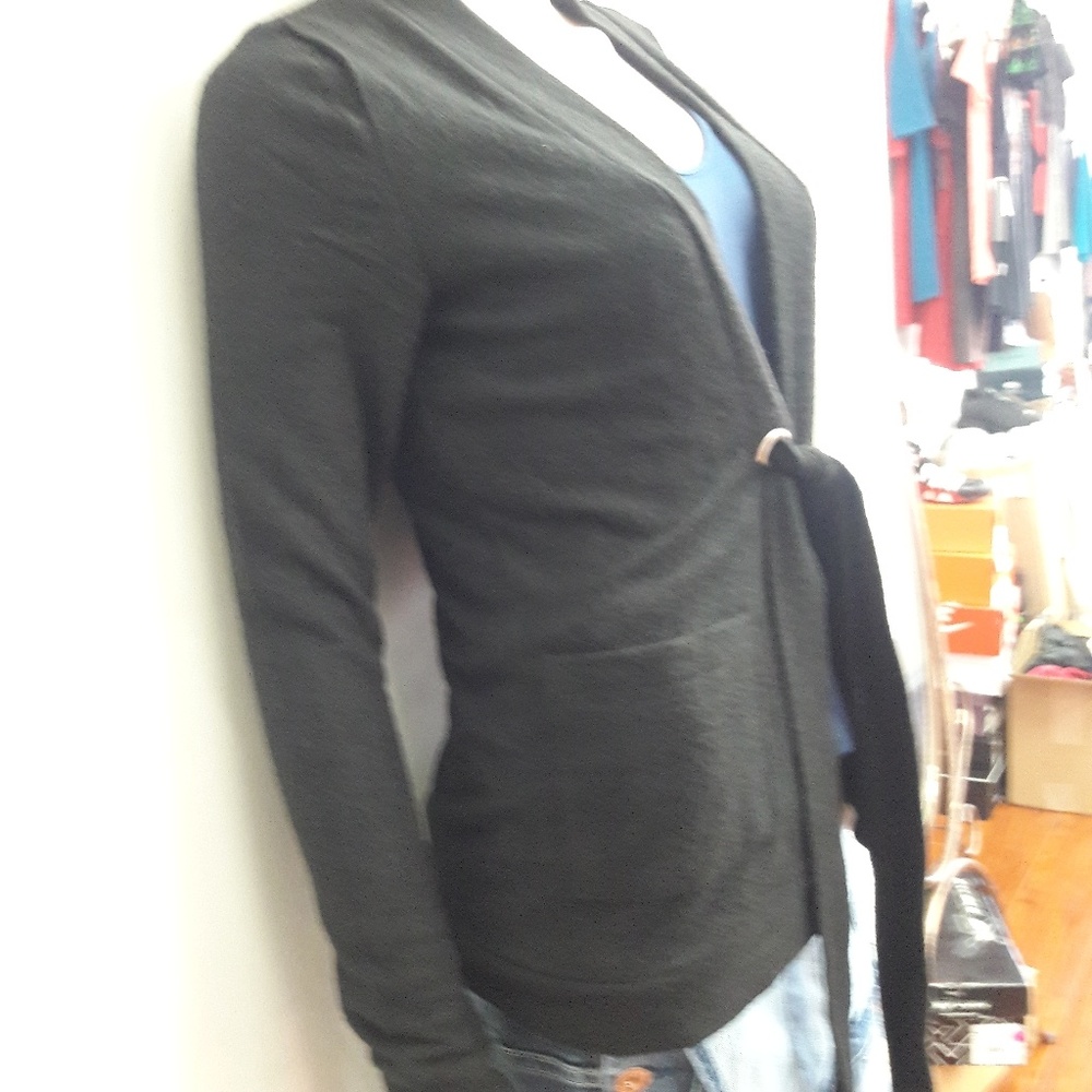 XOXO belted sweater - Picture 2 of 4